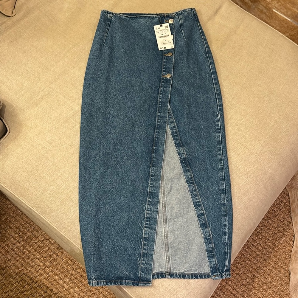 Zara denim skirt